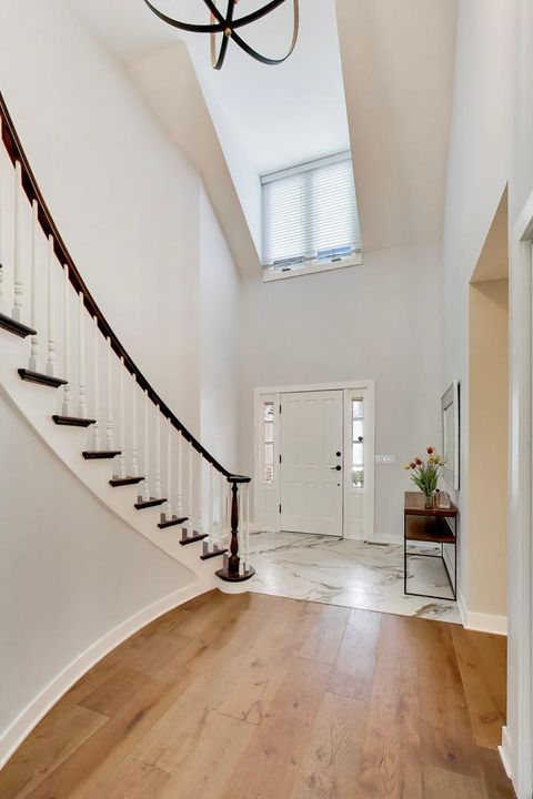 Tiny photo for 26 The Court Of Island Point, Northbrook, IL 60062 (MLS # 12595091)