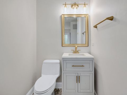 Tiny photo for 424 E Maple Avenue, La Grange, IL 60525 (MLS # 12491025)