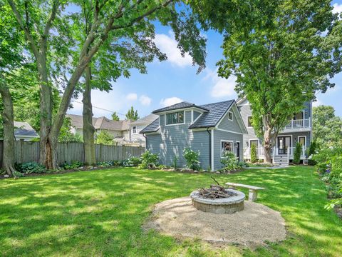 Tiny photo for 424 E Maple Avenue, La Grange, IL 60525 (MLS # 12491025)