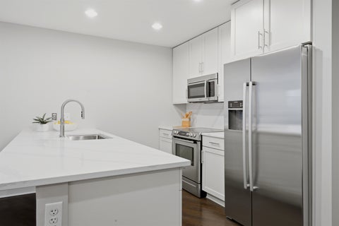 Tiny photo for 850 N Lake Shore Drive #604, Chicago, IL 60611 (MLS # 12732723)