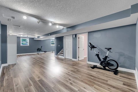 Tiny photo for 2520 Buckingham Avenue, Bettendorf, IA 52722 (MLS # 12667986)