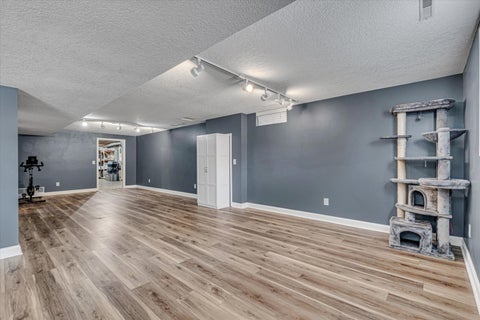 Tiny photo for 2520 Buckingham Avenue, Bettendorf, IA 52722 (MLS # 12667986)