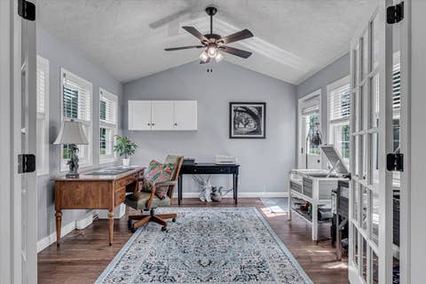 Tiny photo for 2520 Buckingham Avenue, Bettendorf, IA 52722 (MLS # 12667986)