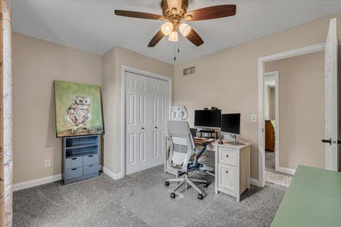 Tiny photo for 2520 Buckingham Avenue, Bettendorf, IA 52722 (MLS # 12667986)