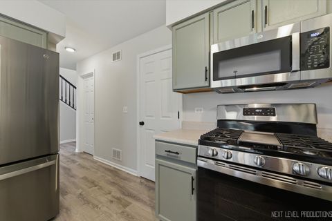 Tiny photo for 534 mallard Lane #B, Sugar Grove, IL 60554 (MLS # 12592316)