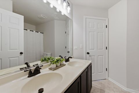 Tiny photo for 534 mallard Lane #B, Sugar Grove, IL 60554 (MLS # 12592316)