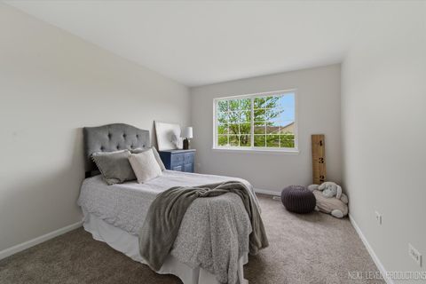 Tiny photo for 534 mallard Lane #B, Sugar Grove, IL 60554 (MLS # 12592316)