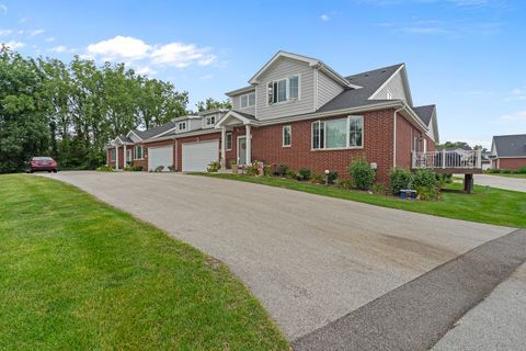 Tiny photo for 574 Prairie Crossing Drive, New Lenox, IL 60451 (MLS # 12502922)