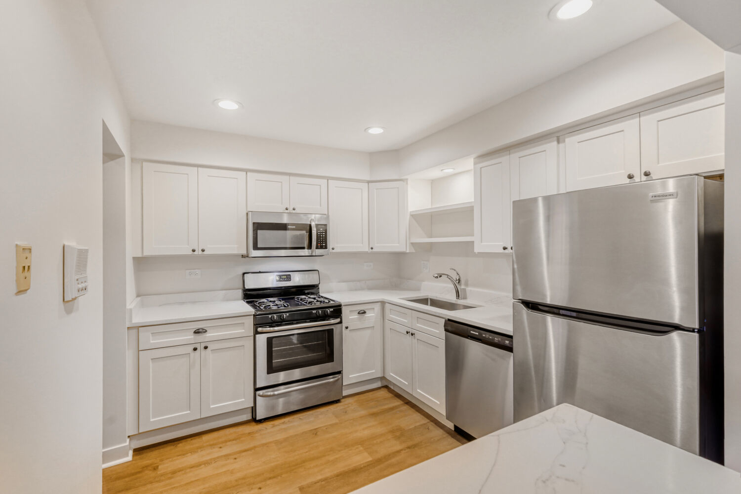 785 Pershing Avenue 1-B