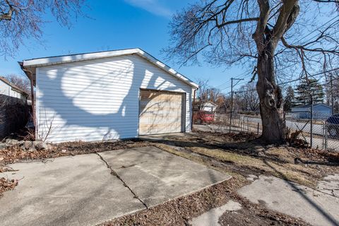 Tiny photo for 614 Walnut Street, Waukegan, IL 60085 (MLS # 12579955)