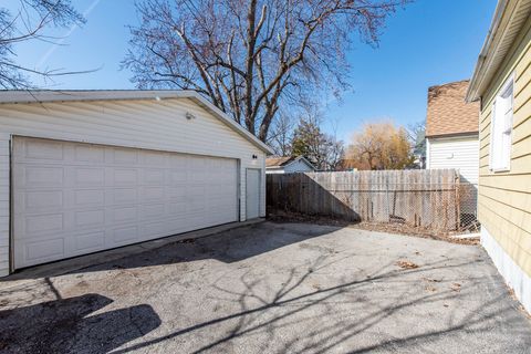 Tiny photo for 614 Walnut Street, Waukegan, IL 60085 (MLS # 12579955)
