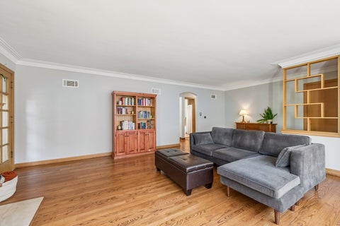 Tiny photo for 400 Addison Road, Riverside, IL 60546 (MLS # 12787688)