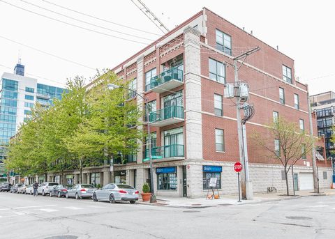 847 W MONROE Street 3F Chicago IL 60647