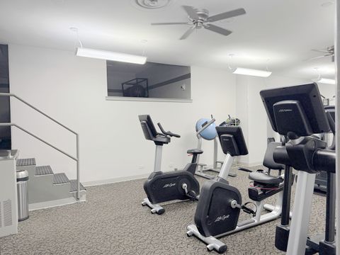 Tiny photo for 6301 N Sheridan Road #21E, Chicago, IL 60660 (MLS # 12473920)