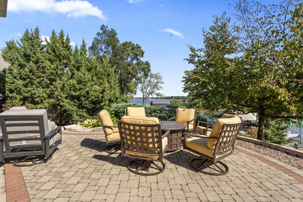 Waterford, Wisconsin, 53185, United States, 4 Bedrooms Bedrooms, ,4 BathroomsBathrooms,Residential,Active,2028266