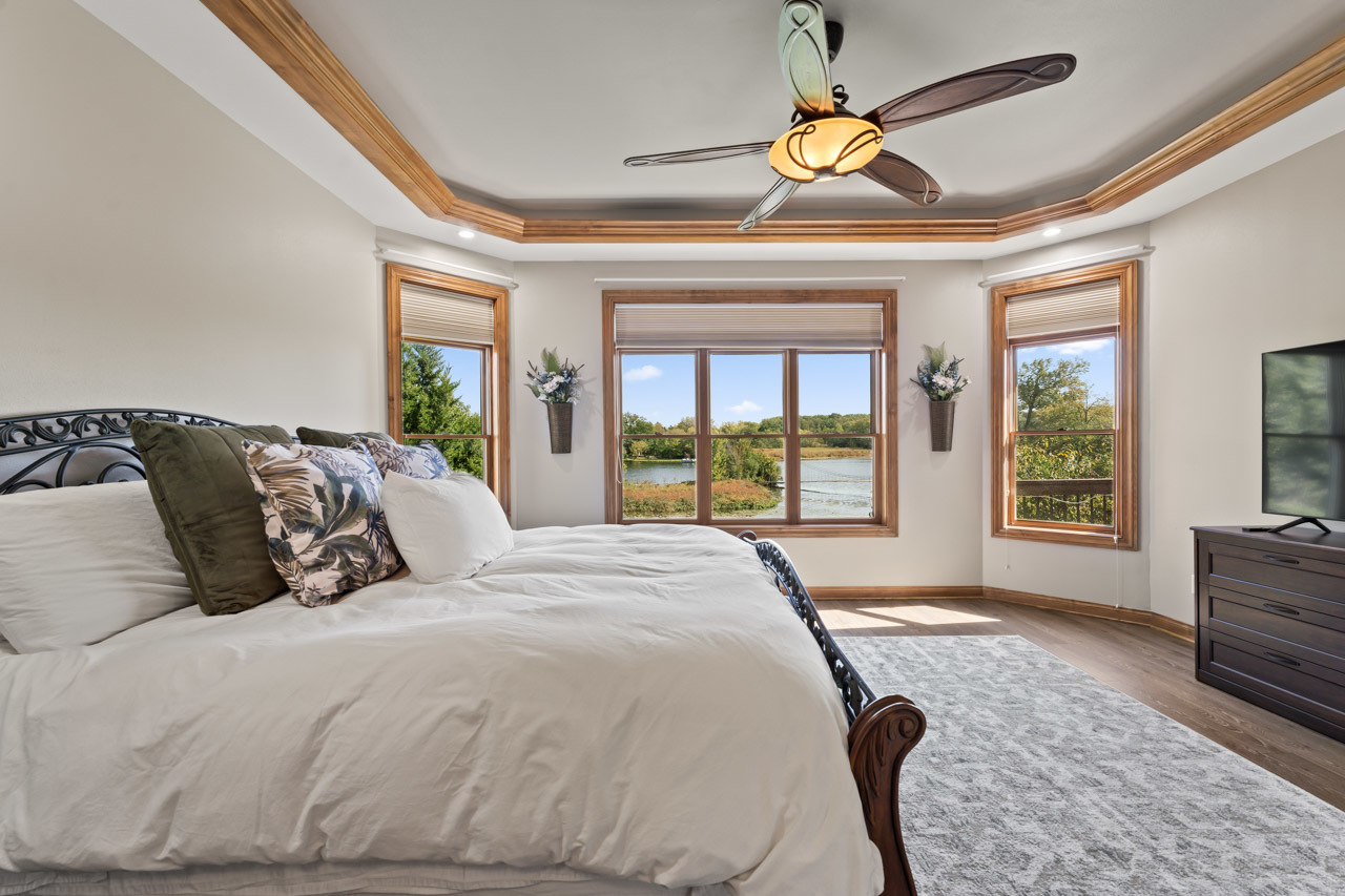 Waterford, Wisconsin, 53185, United States, 4 Bedrooms Bedrooms, ,4 BathroomsBathrooms,Residential,Active,2028266