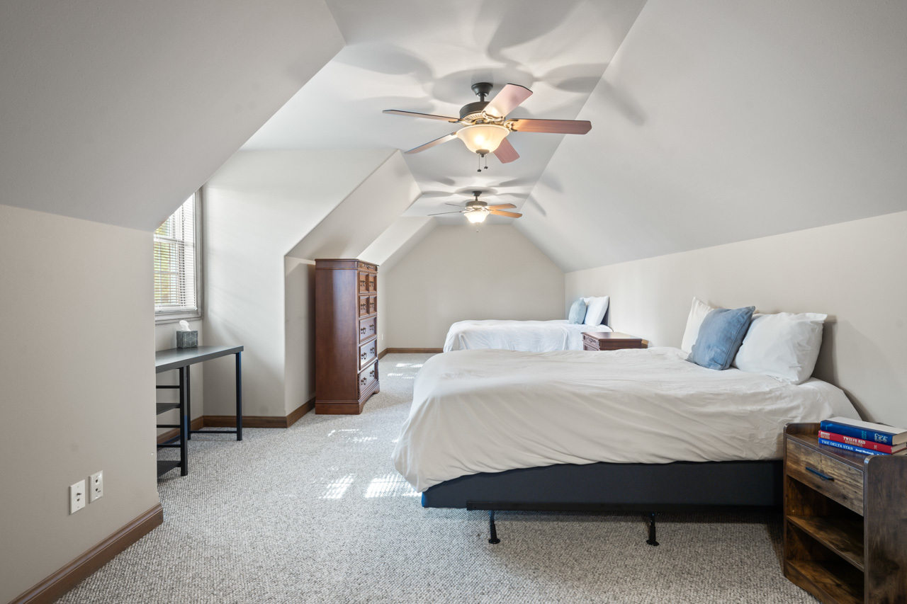 Waterford, Wisconsin, 53185, United States, 4 Bedrooms Bedrooms, ,4 BathroomsBathrooms,Residential,Active,2028266