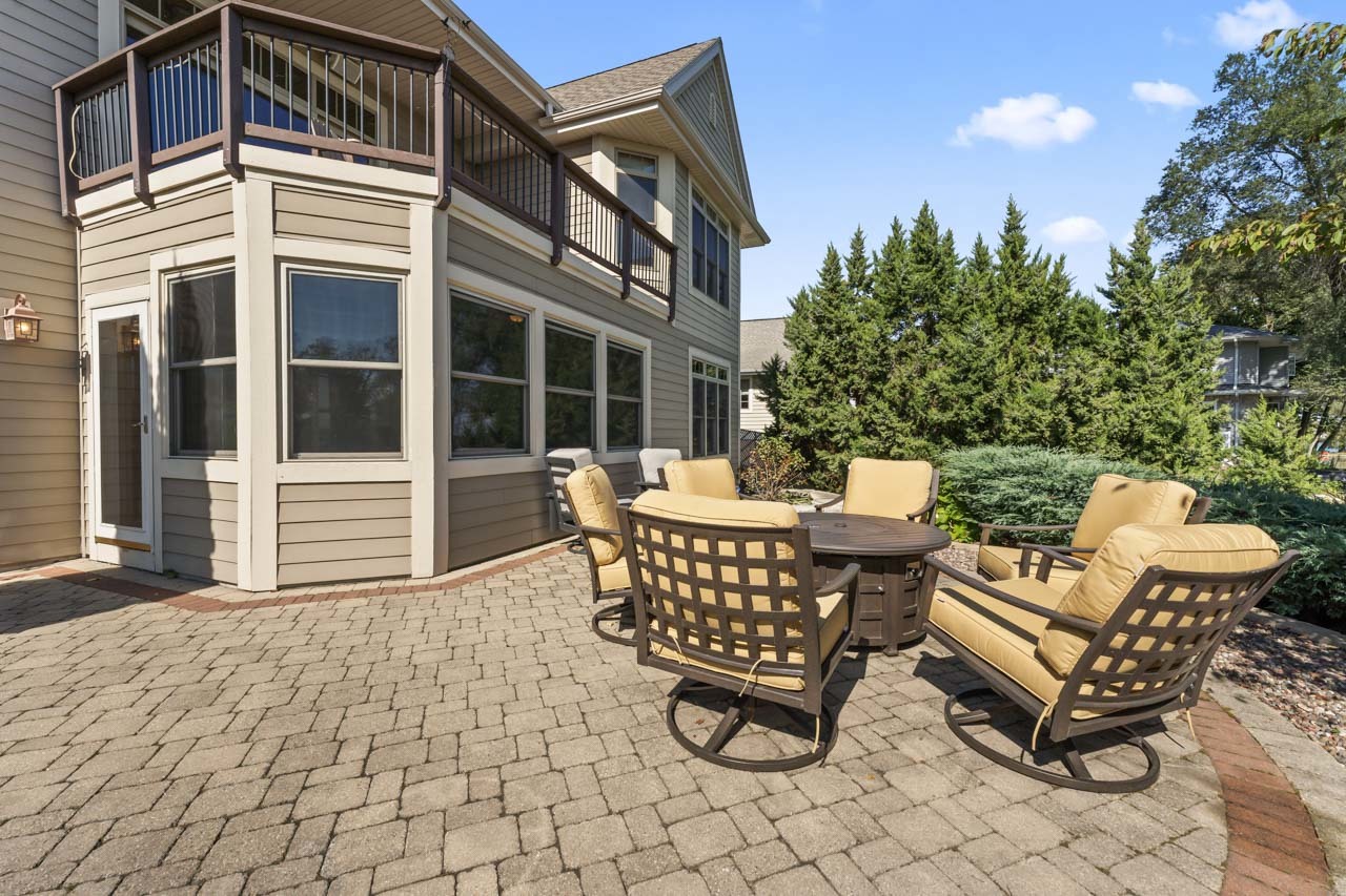 Waterford, Wisconsin, 53185, United States, 4 Bedrooms Bedrooms, ,4 BathroomsBathrooms,Residential,Active,2028266