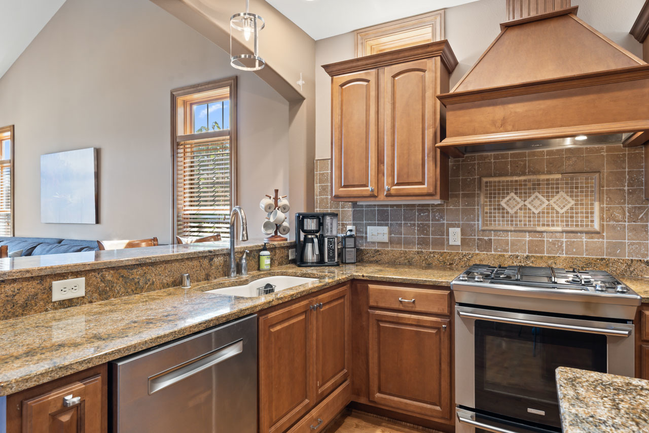 Waterford, Wisconsin, 53185, United States, 4 Bedrooms Bedrooms, ,4 BathroomsBathrooms,Residential,Active,2028266