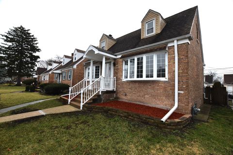 A home in Elmwood Park