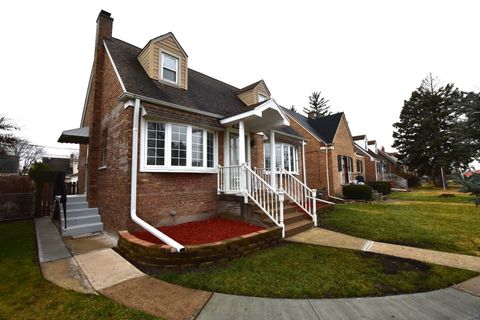 A home in Elmwood Park