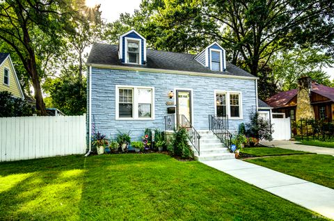 Tiny photo for 9330 S 50th Avenue, Oak Lawn, IL 60453 (MLS # 12440049)