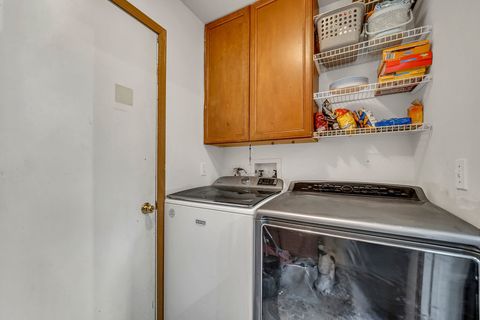 Tiny photo for 119 E Aspen Circle, Hainesville, IL 60030 (MLS # 12713006)