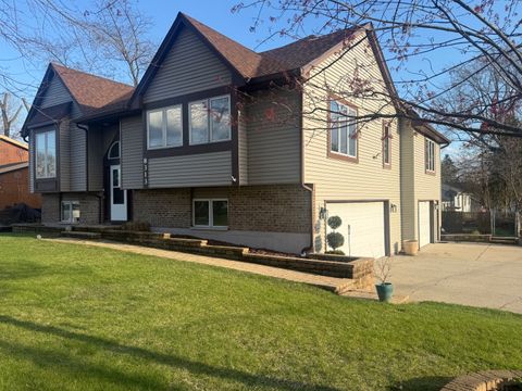 Tiny photo for 8313 Garrison Road, Wonder Lake, IL 60097 (MLS # 12616609)