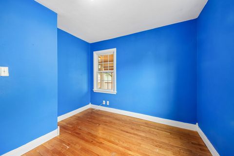 Tiny photo for 158 N Garfield Avenue, Mundelein, IL 60060 (MLS # 12632268)