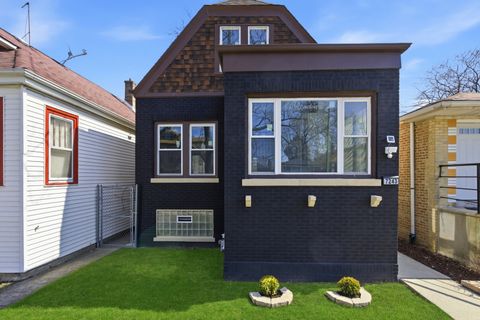 Tiny photo for 7243 S Wood Street, Chicago, IL 60636 (MLS # 12596161)