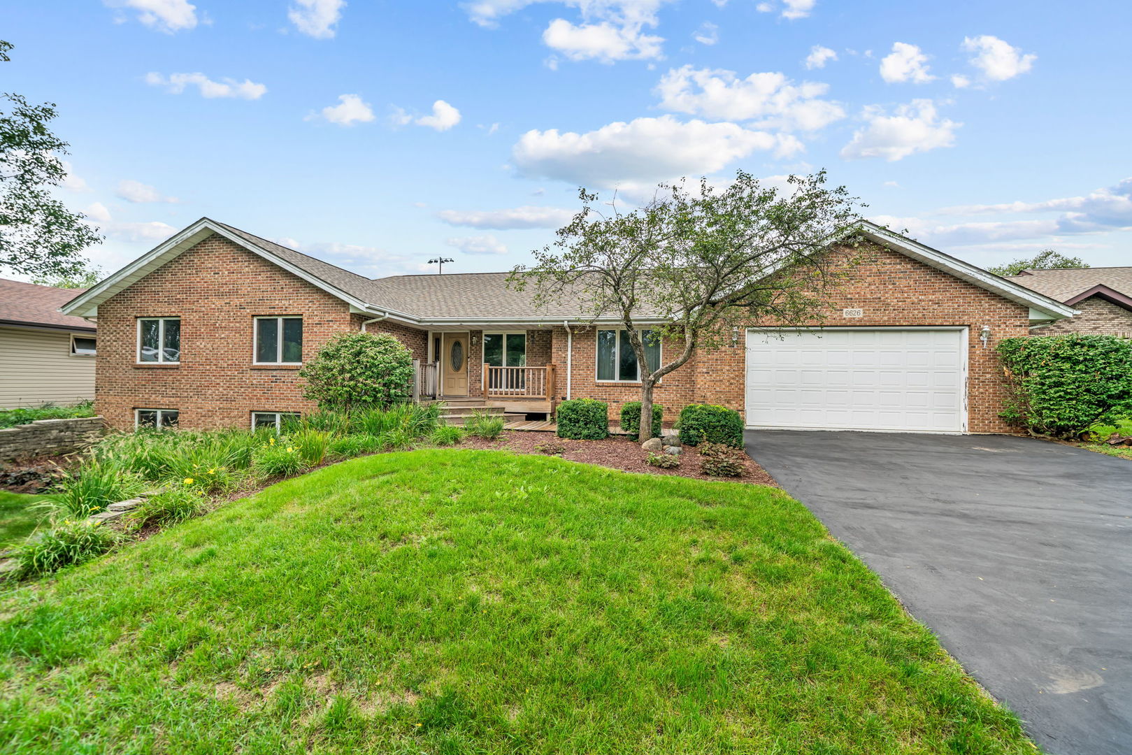 6626 Shadybrook Trail