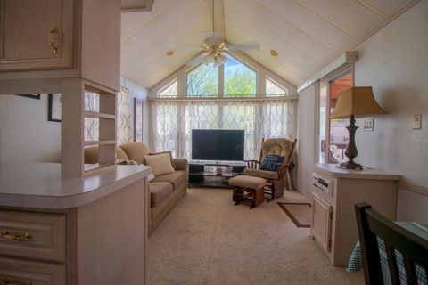 Tiny photo for 260 Fossil Bay Court, Wilmington, IL 60481 (MLS # 12629186)