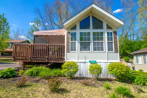 Tiny photo for 260 Fossil Bay Court, Wilmington, IL 60481 (MLS # 12629186)