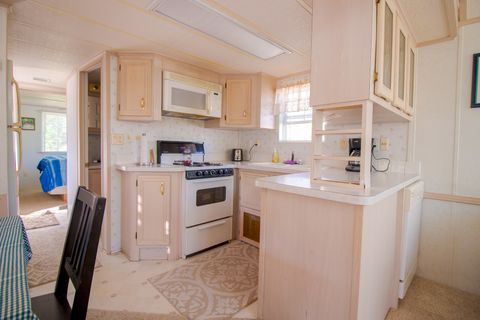 Tiny photo for 260 Fossil Bay Court, Wilmington, IL 60481 (MLS # 12629186)