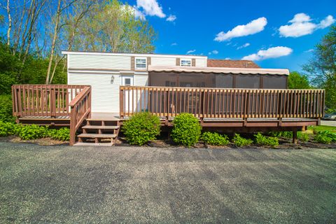 Tiny photo for 260 Fossil Bay Court, Wilmington, IL 60481 (MLS # 12629186)