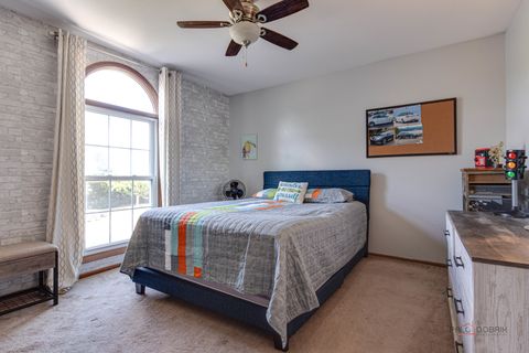 Tiny photo for 863 Barlina Road, Crystal Lake, IL 60014 (MLS # 12462219)