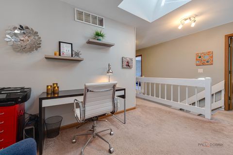 Tiny photo for 863 Barlina Road, Crystal Lake, IL 60014 (MLS # 12462219)