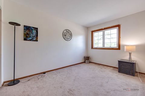 Tiny photo for 863 Barlina Road, Crystal Lake, IL 60014 (MLS # 12462219)