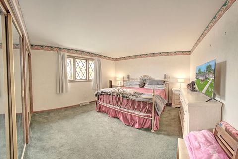 Tiny photo for 9300 Austin Avenue, Oak Lawn, IL 60453 (MLS # 12646984)