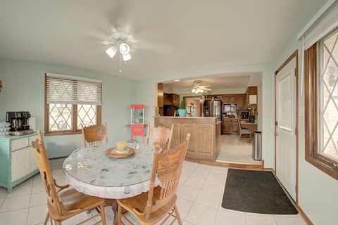 Tiny photo for 9300 Austin Avenue, Oak Lawn, IL 60453 (MLS # 12646984)