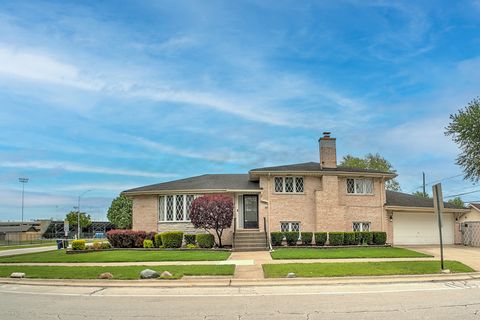 Photo of 9300 Austin Avenue, Oak Lawn, IL 60453 (MLS # 12646984)