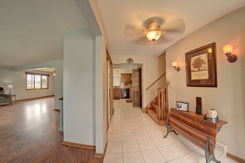 Tiny photo for 9300 Austin Avenue, Oak Lawn, IL 60453 (MLS # 12646984)