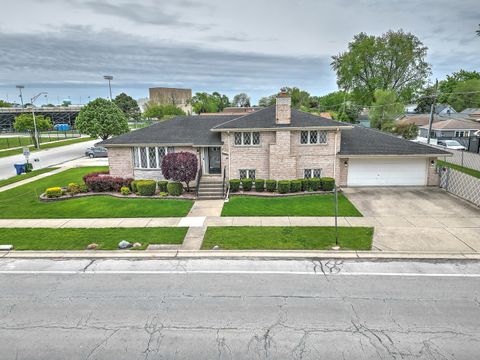 Tiny photo for 9300 Austin Avenue, Oak Lawn, IL 60453 (MLS # 12646984)