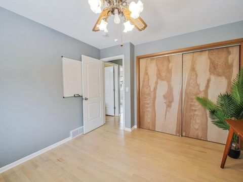 Tiny photo for 21W051 Woodview Drive, Itasca, IL 60143 (MLS # 12557338)