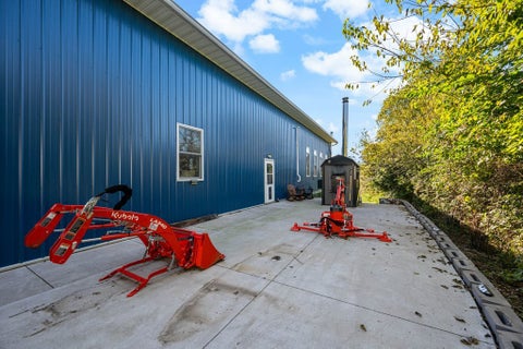 Tiny photo for 22998 260th Avenue, LeClaire, IA 52753 (MLS # 12755596)