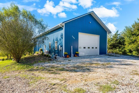 Tiny photo for 22998 260th Avenue, LeClaire, IA 52753 (MLS # 12755596)