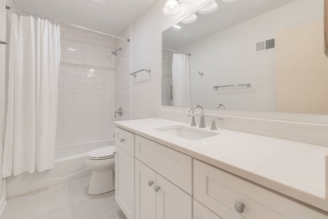 Tiny photo for 502 Chanticleer Lane #502, Hinsdale, IL 60521 (MLS # 12789724)