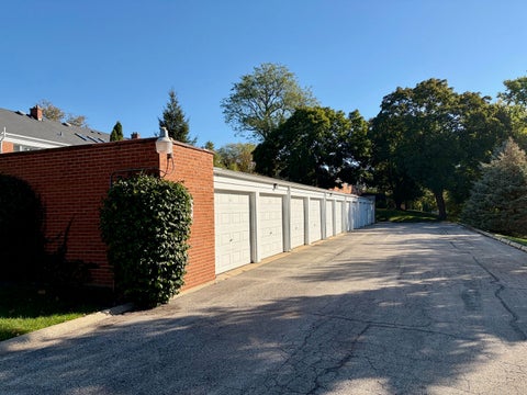 Tiny photo for 502 Chanticleer Lane #502, Hinsdale, IL 60521 (MLS # 12789724)