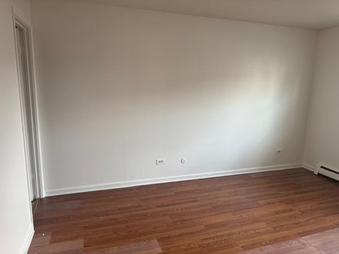 Tiny photo for 1728 W FARWELL Avenue #107, Chicago, IL 60626 (MLS # 12673254)