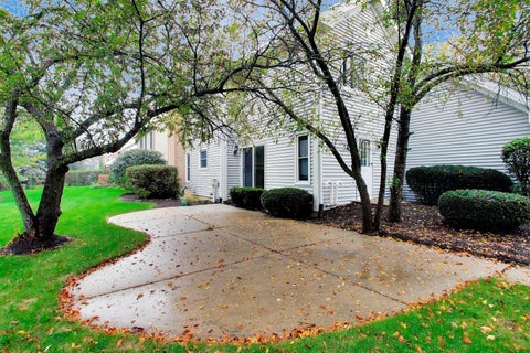 Tiny photo for 861 W Dorset Avenue, Palatine, IL 60067 (MLS # 12761444)